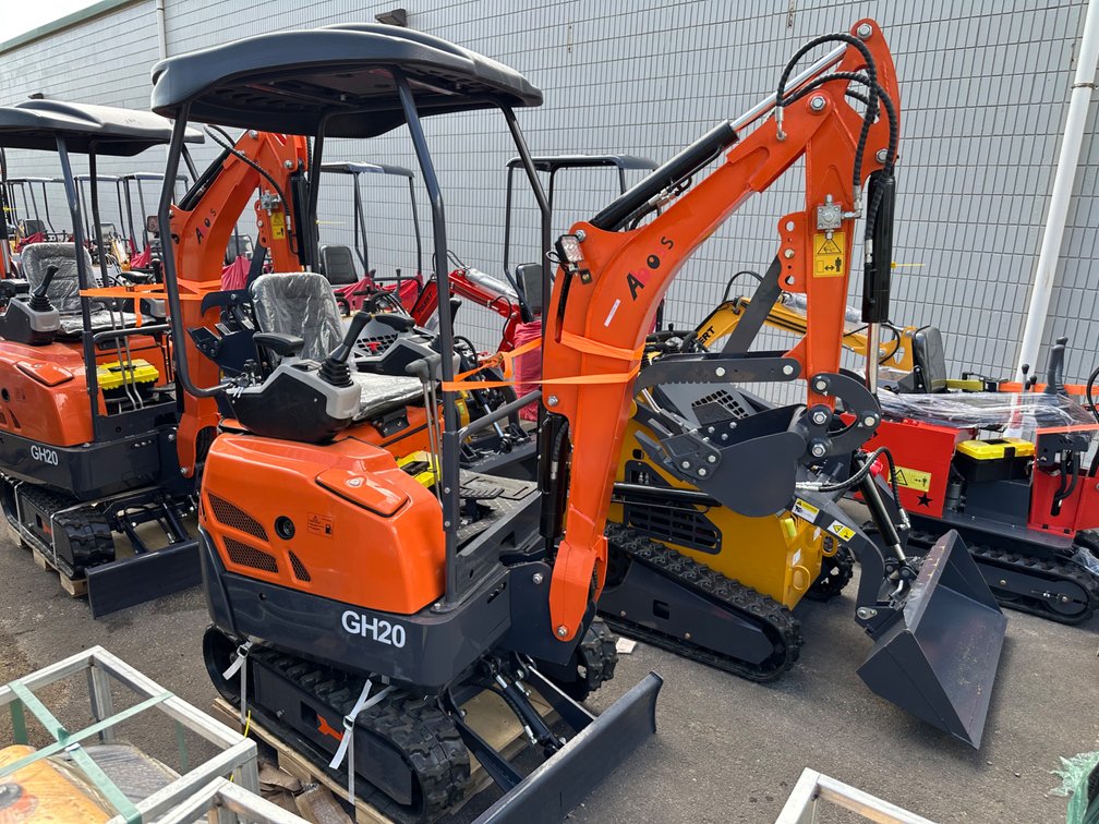 GH20 Mini Excavator – Orange