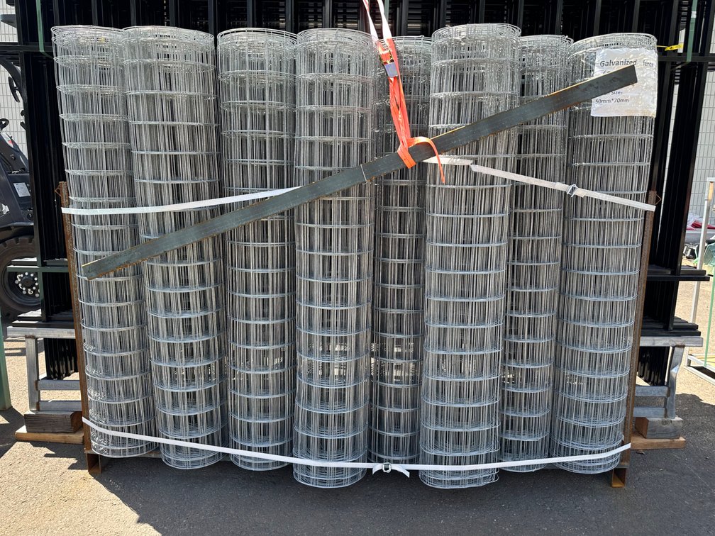(X's 8) Galvanized Wire Fencing Rolls