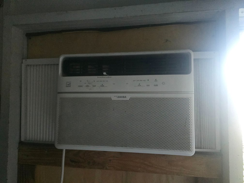 Toshiba Window Mounted A/C