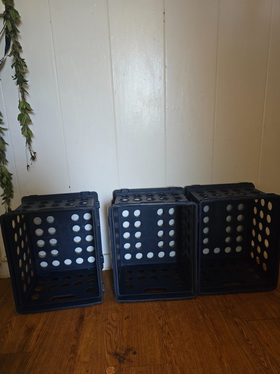 (X'3)Storage Crates