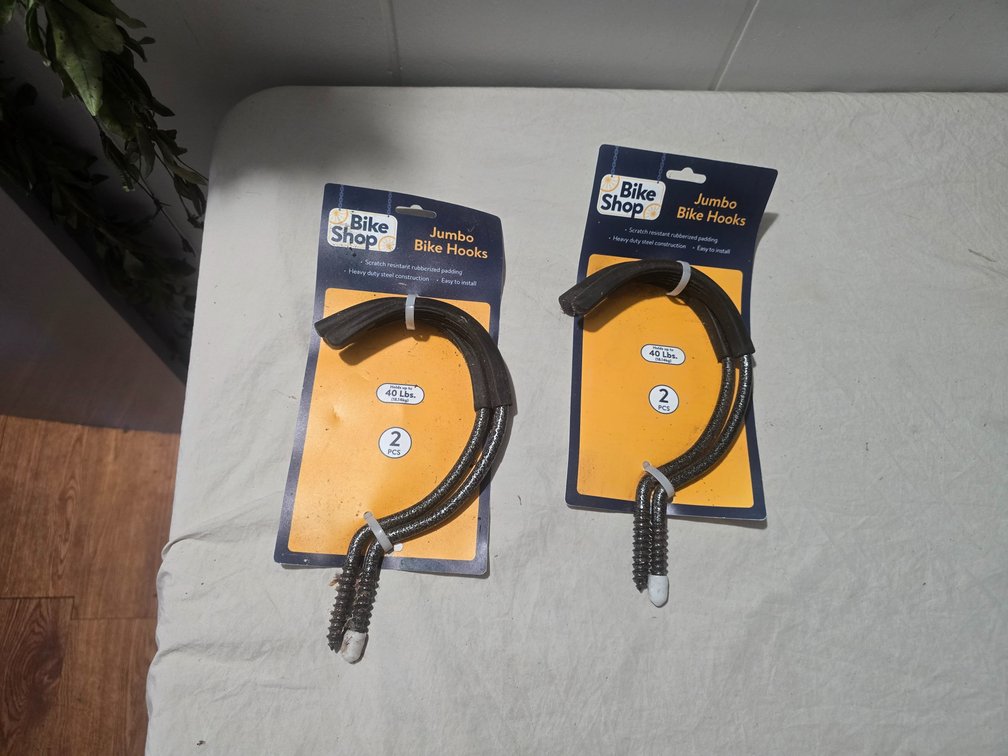 (X'2)Bike hooks