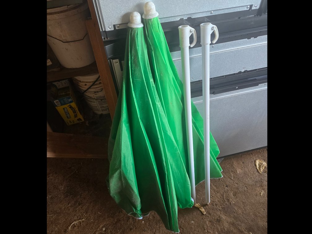 (X'2)Green travel umbrellas