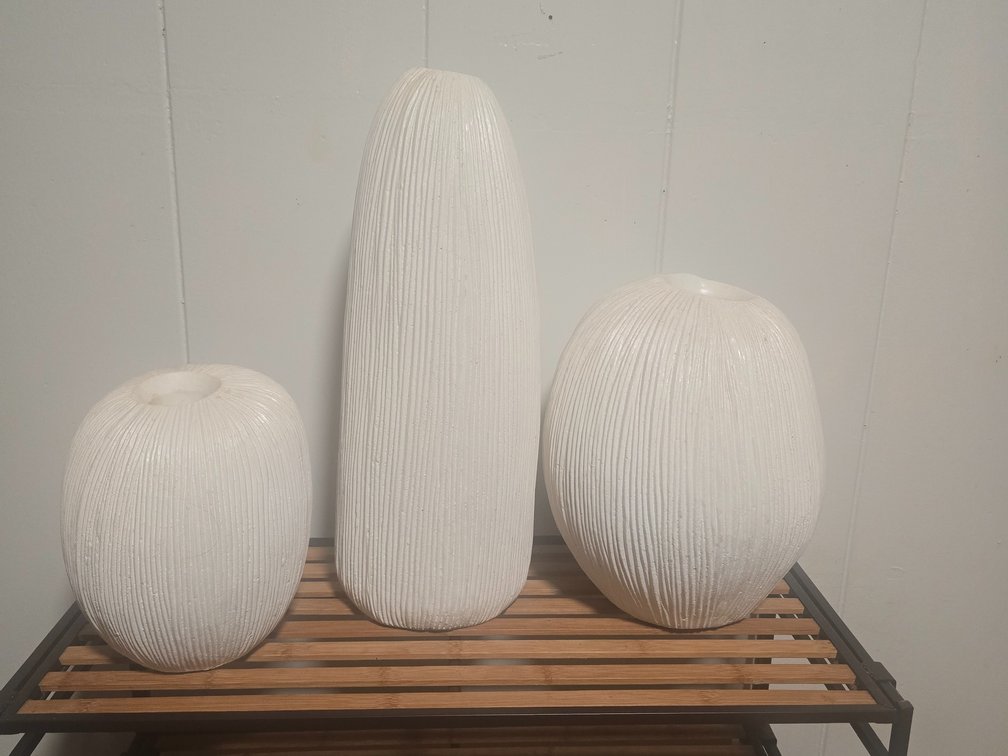 (X'3)Designer Vases