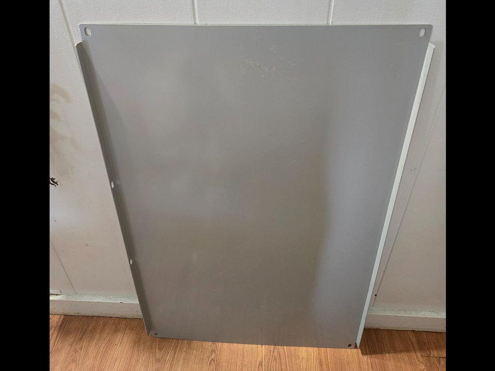 (X'3)Metal plates