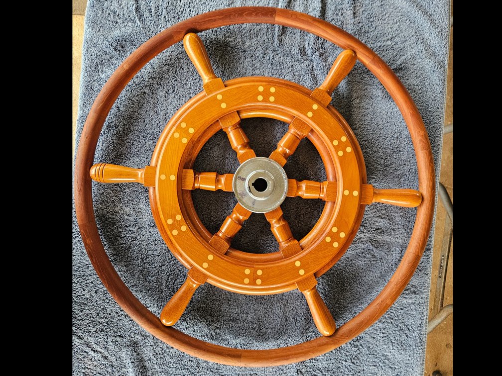 26” sailboat steering wheel