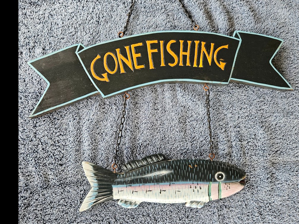 “Gone Fishing” sign with Fish
