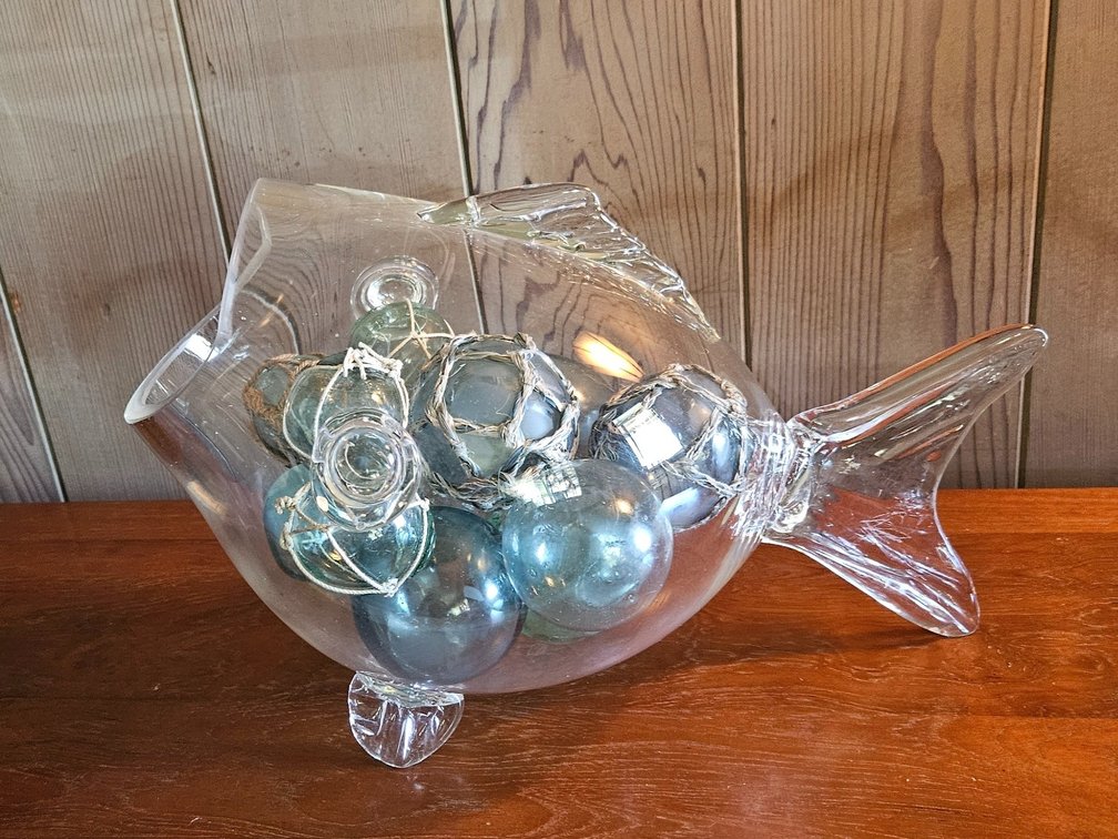 1/2” thick glass Fish