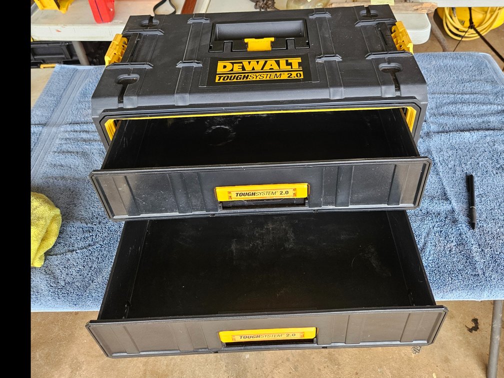 Dewalt 2 drawer tool box. 