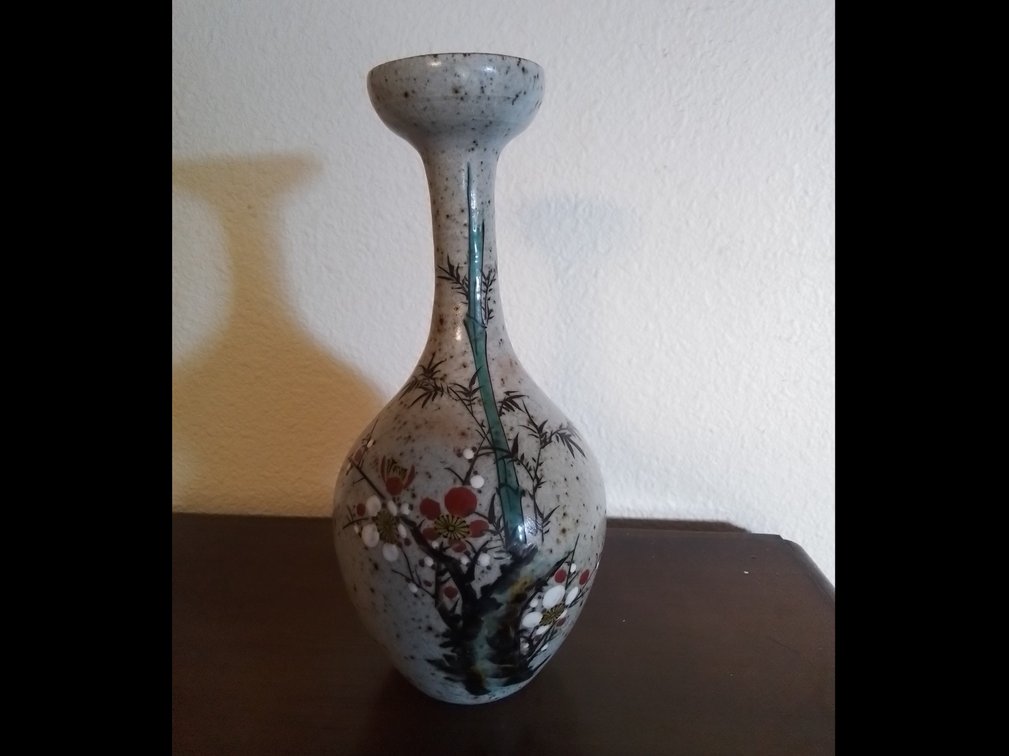 Vintage garlic head stoneware vase