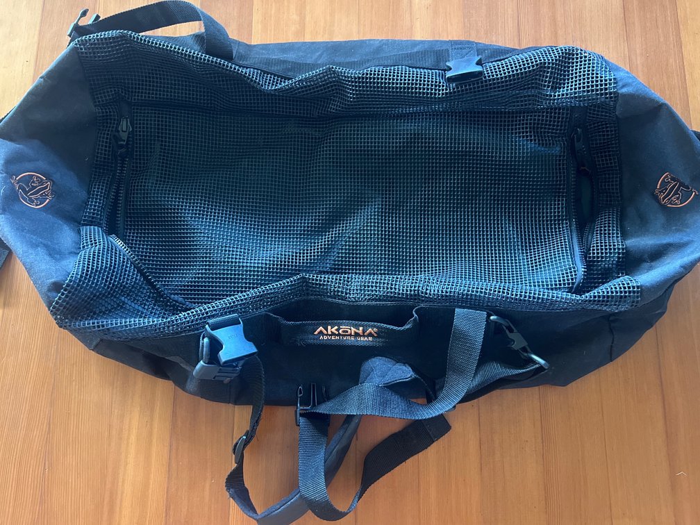Akōna adventure gear Dive duffle