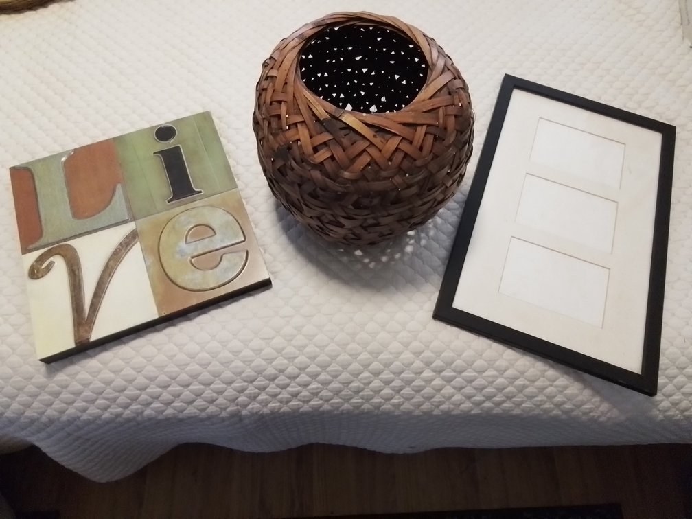 LOVE art / bamboo weave basket