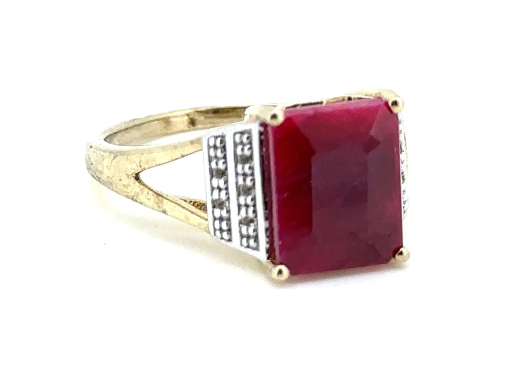 Elegant 14K Gold Over Sterling Silver Ring with Genuine Dyed Ruby – Size 7