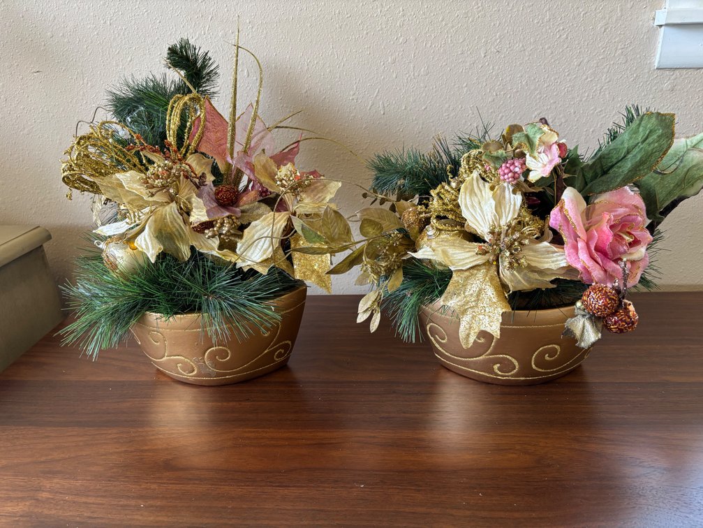 (X's 2) Fall/Winter Festive Faux Flora Display Basket 