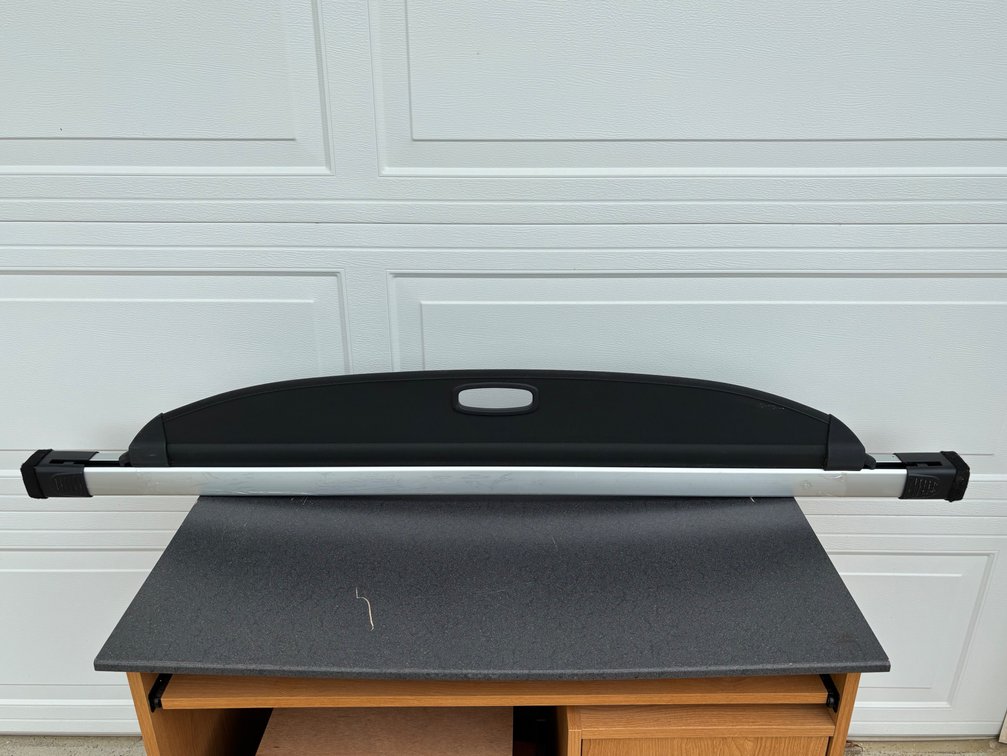 New Retractable Cargo Cover for 2016-2021 Hyundai Tucson