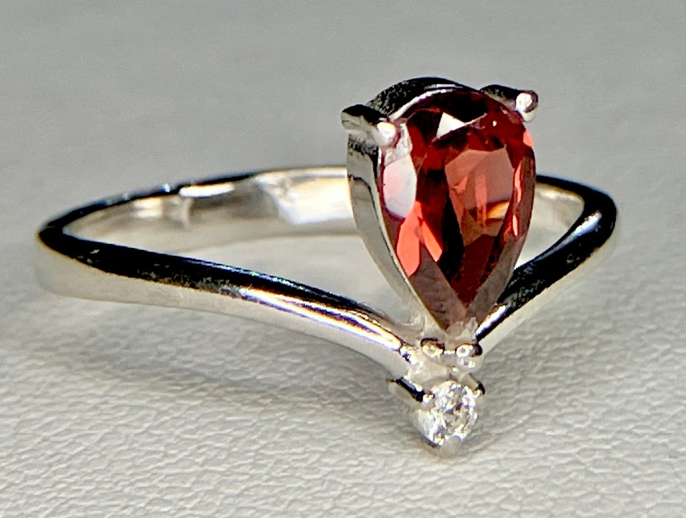 NEW Red Pear Cut Garnet w/ White Topaz Natural Gemstones Ring