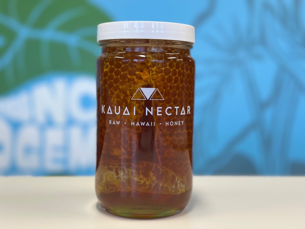 Kaua‘i Nectar – Raw Honey with Honeycomb (32 oz)