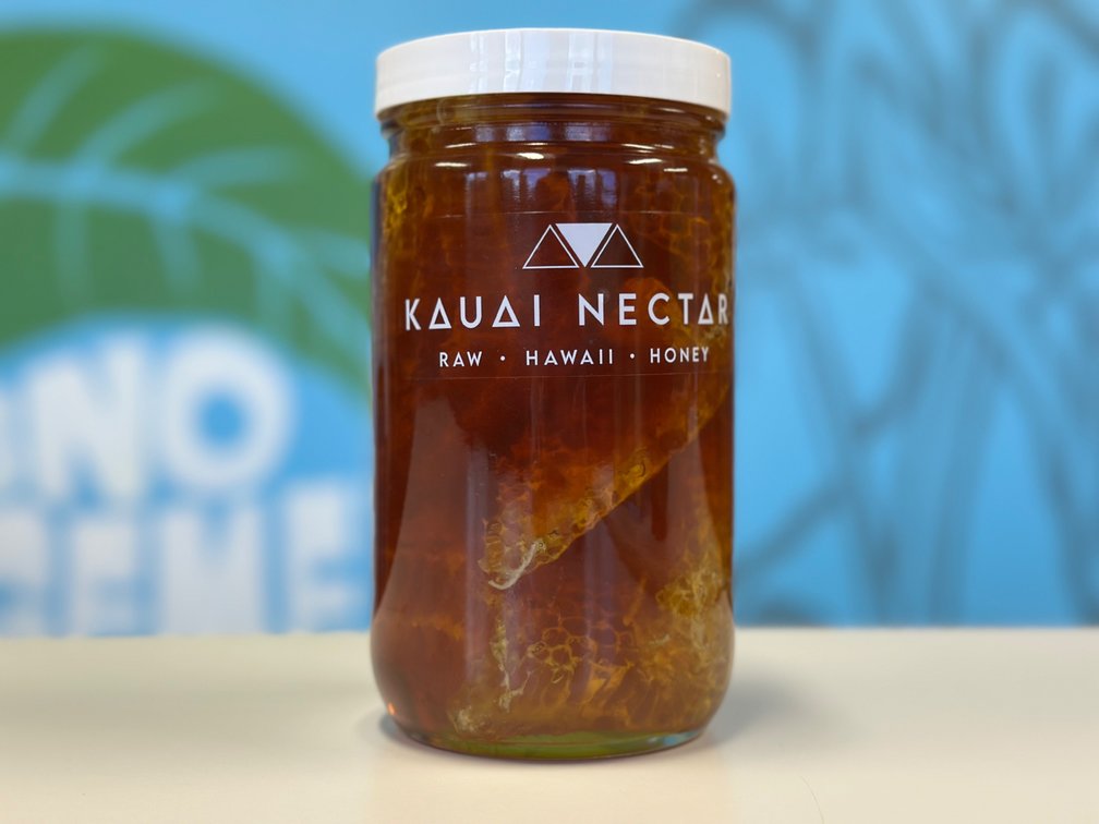 Kaua‘i Nectar – Raw Honey with Honeycomb (32 oz)