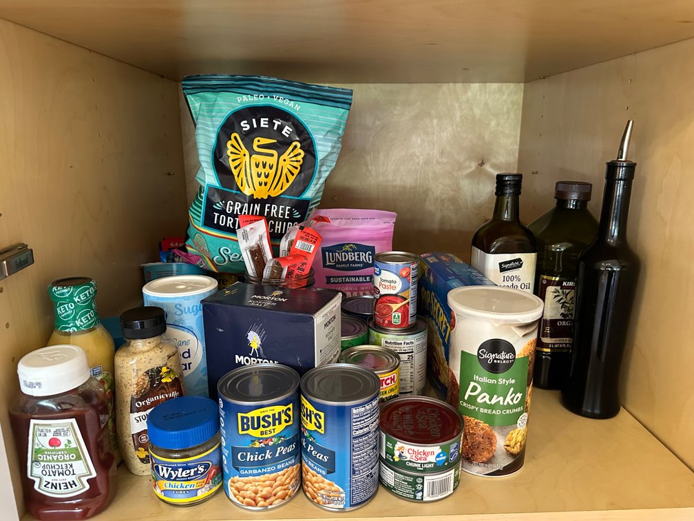 Pantry Lot – Canned Goods, Oils, Chips & Staples