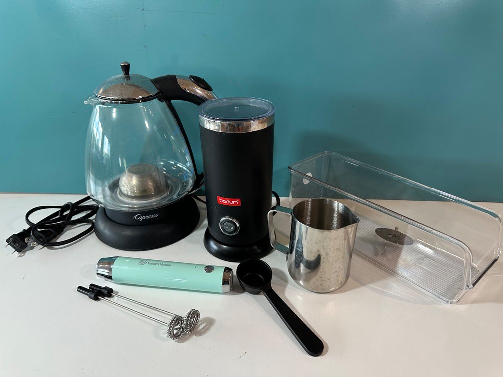 Capresso Kettle, Bodum Frother & Accessories