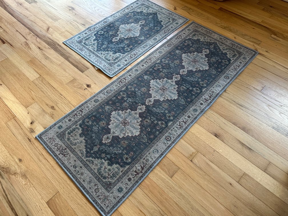 Set of 2 Traditional Pattern Accent Rugs