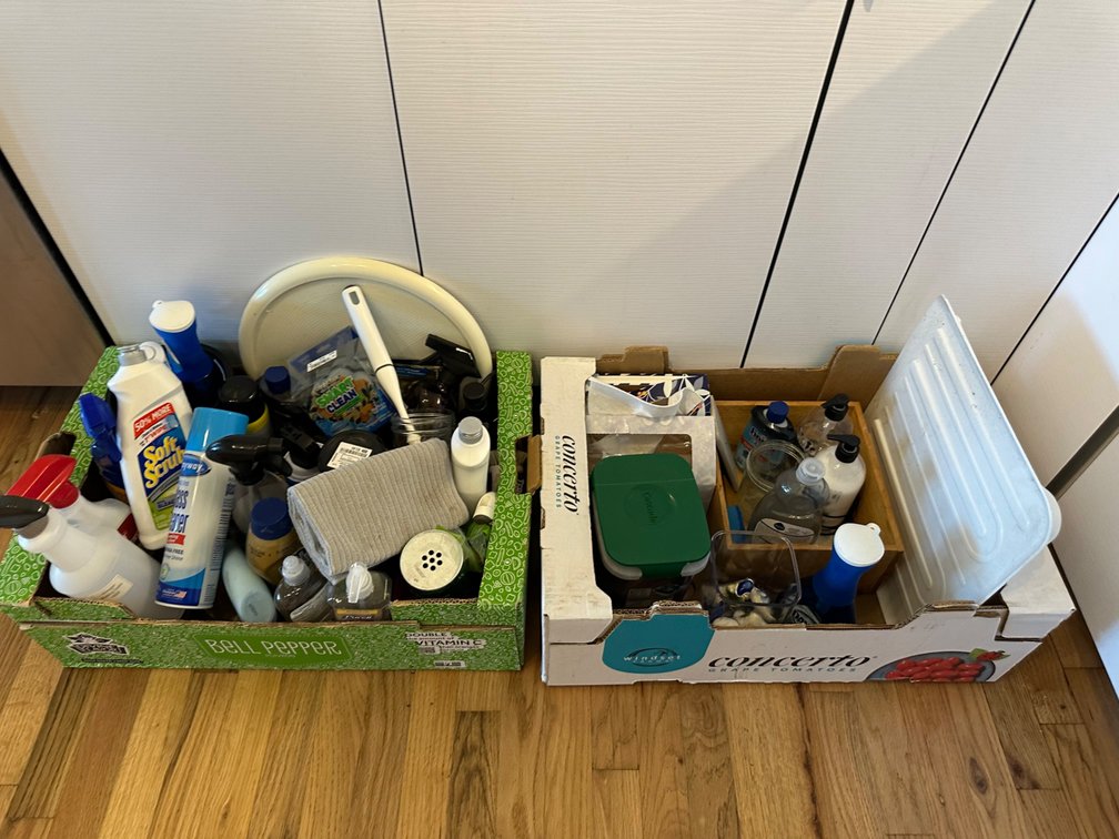 Large Lot of Household Cleaning Supplies