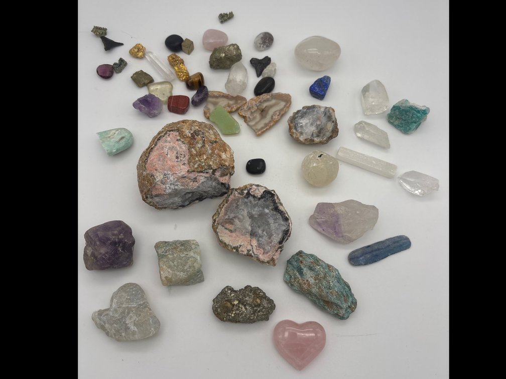 Crystals, Stones and Rocks