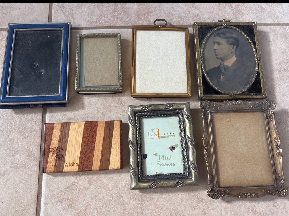 Small Photo Frames Vintage and Wooden Business Card Holder