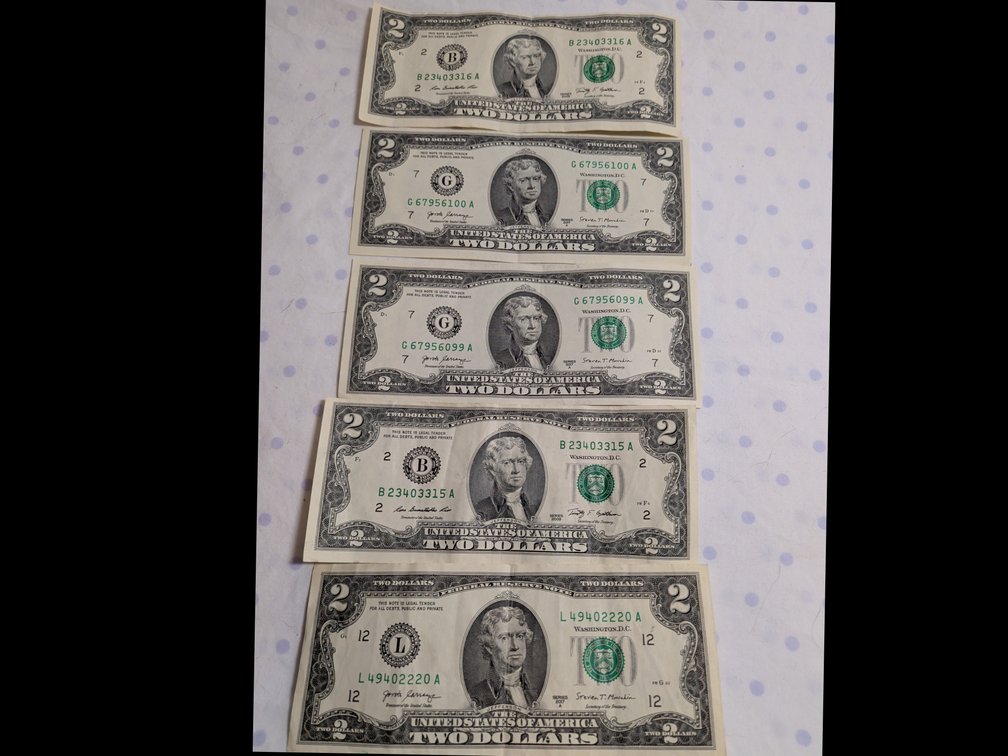 $2 bills lot