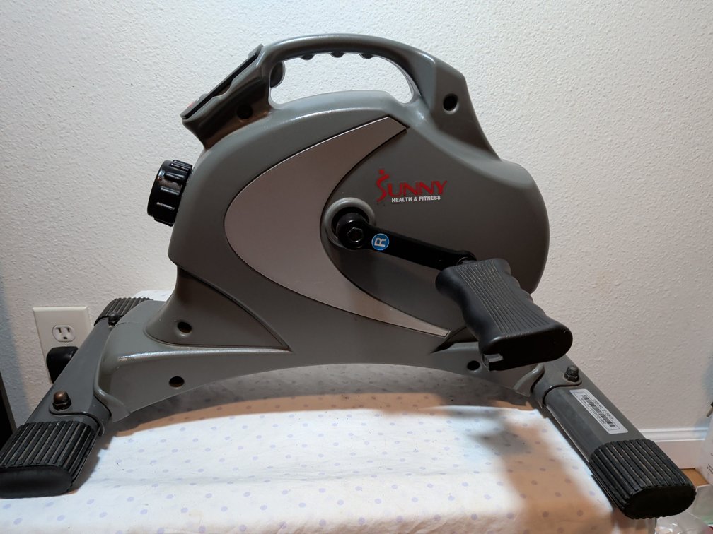 Pedal exercise machine