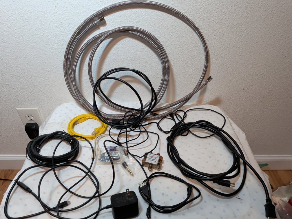 Miscellaneous Electrical cords lot