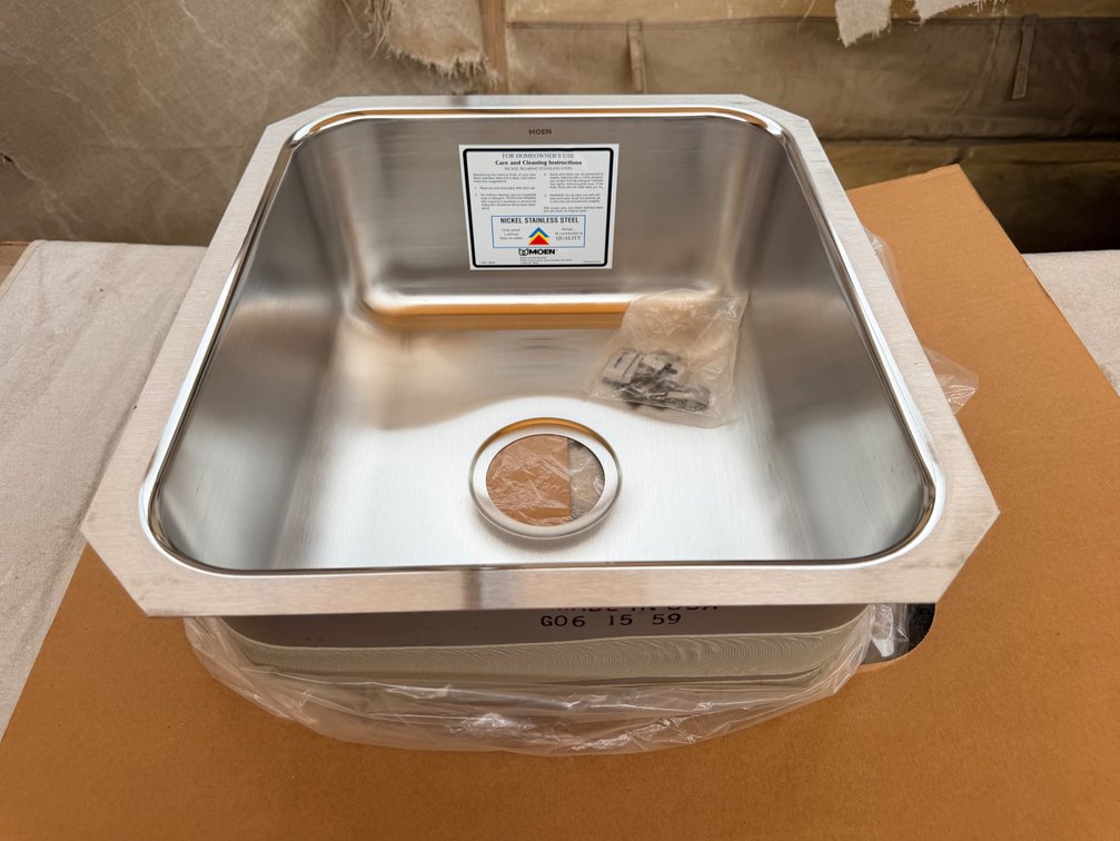 Moen Undermount Stainless Steel Kitchen Sink (Single Bowl)