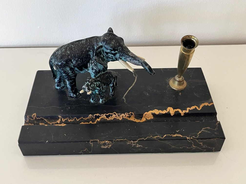 Marble Elephant Pen Holder