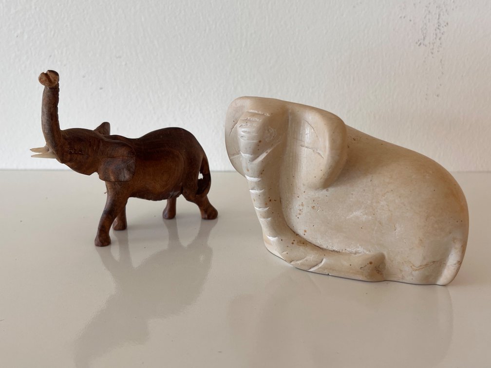 Set of 2 Elephant Figurines