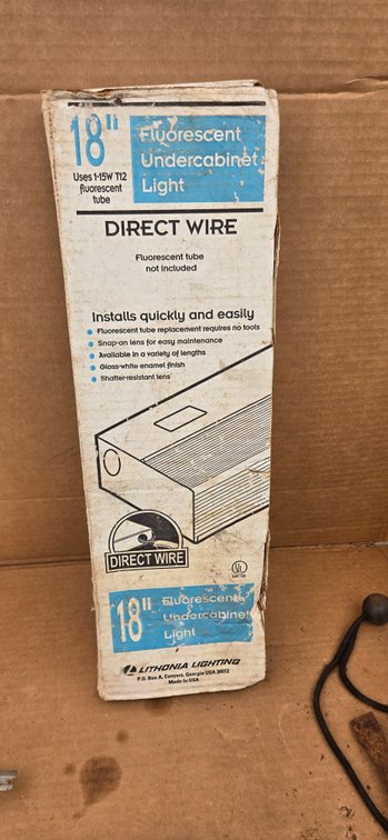 18" fluorescent light NEW