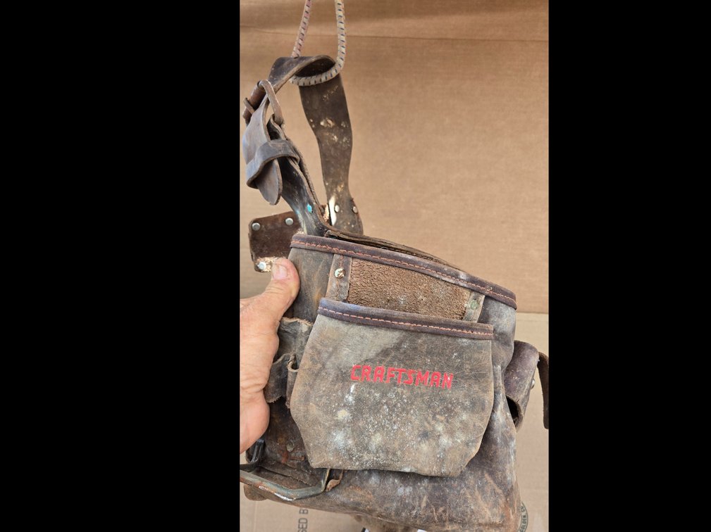 Dbl Craftsman nail bags