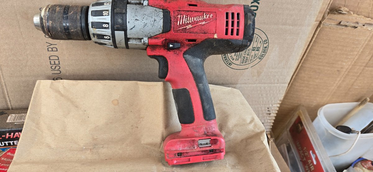 Milwaukee HD DRILL no battery