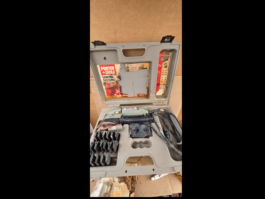Porter Cable Profile sander n case