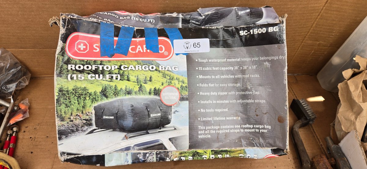 Roof top cargo bag