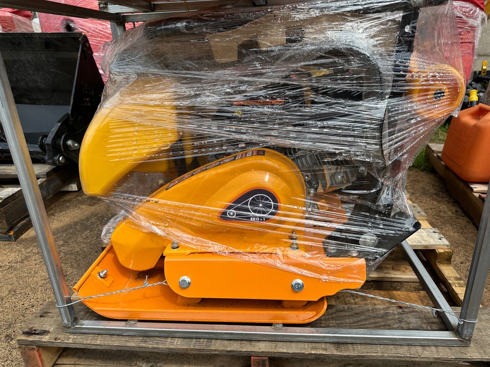 Coincin 196cc Walk-Behind Plate Compactor