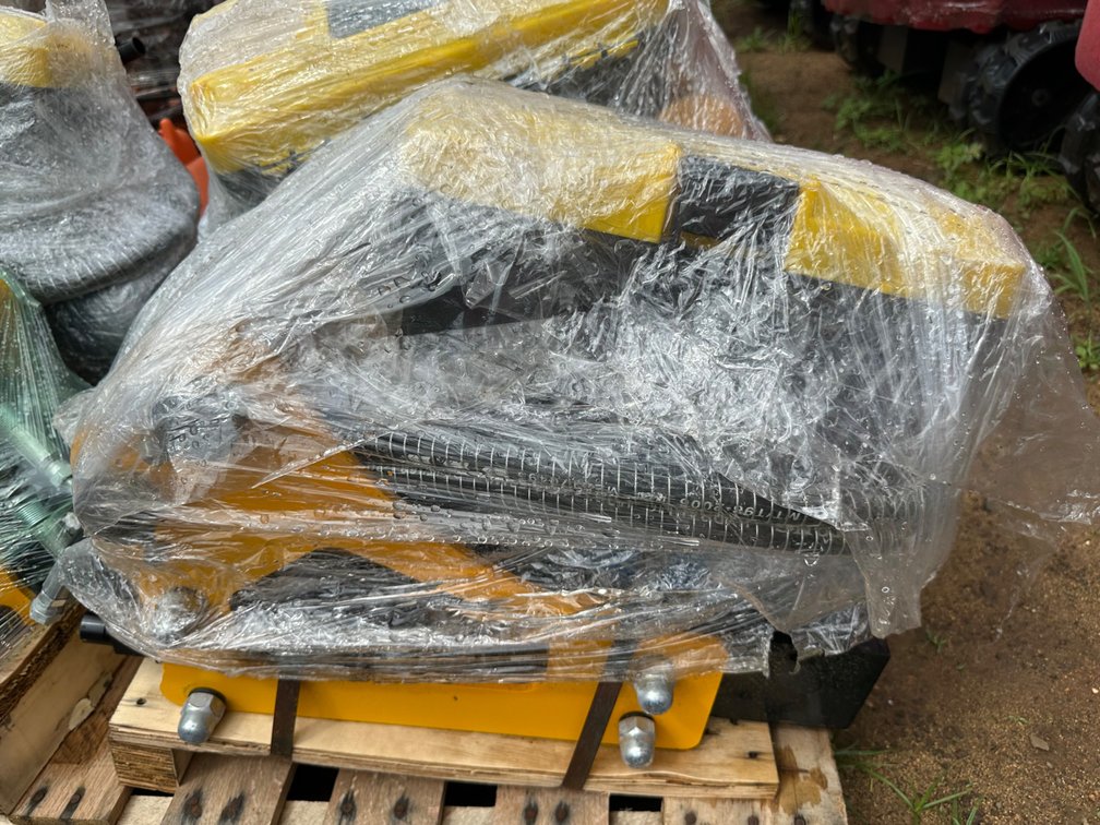 Hydraulic Breaker Hammer Attachment