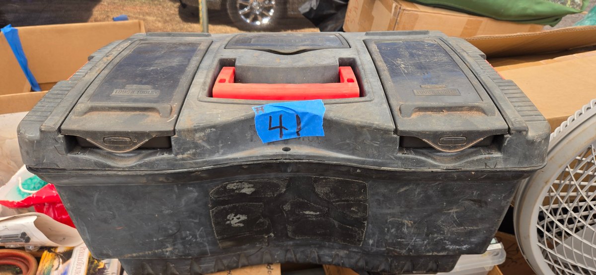 CARPENTERS TOOL BOX