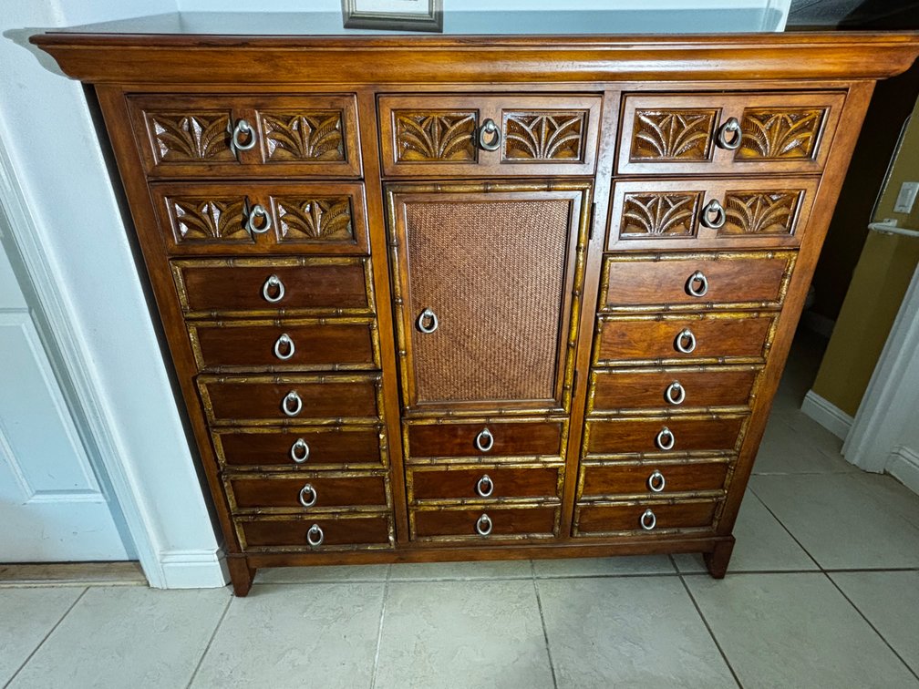 Natural Elements by Benchcraft Dresser