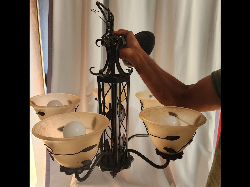 Chandelier 