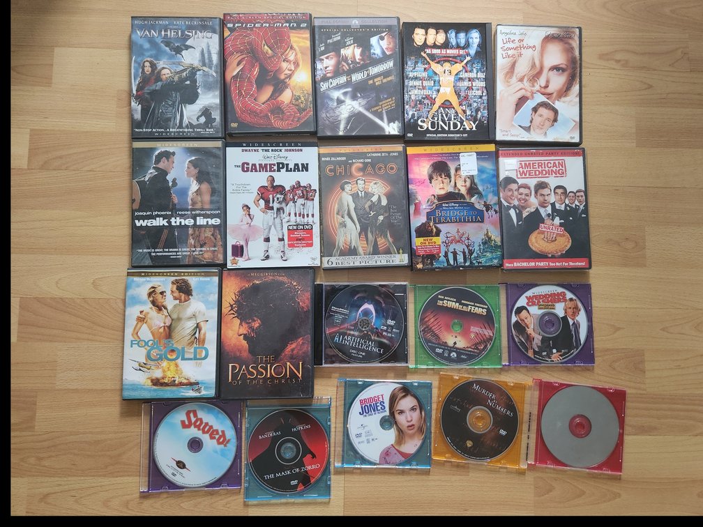 Lot of 20 DVDs