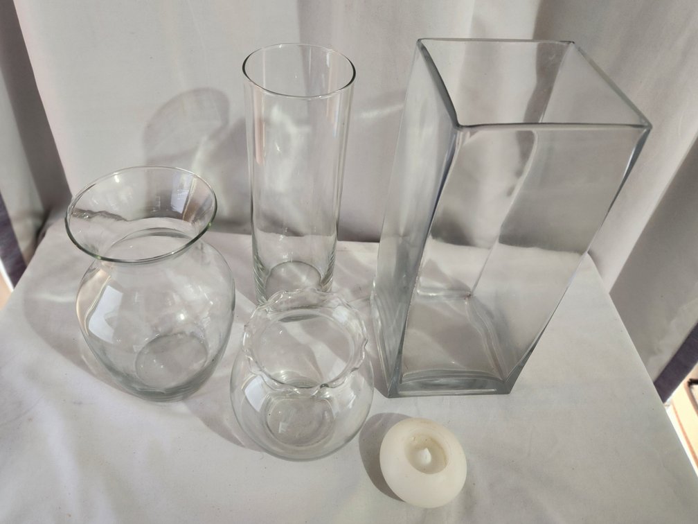 4 Vase Assortment w/ Candle