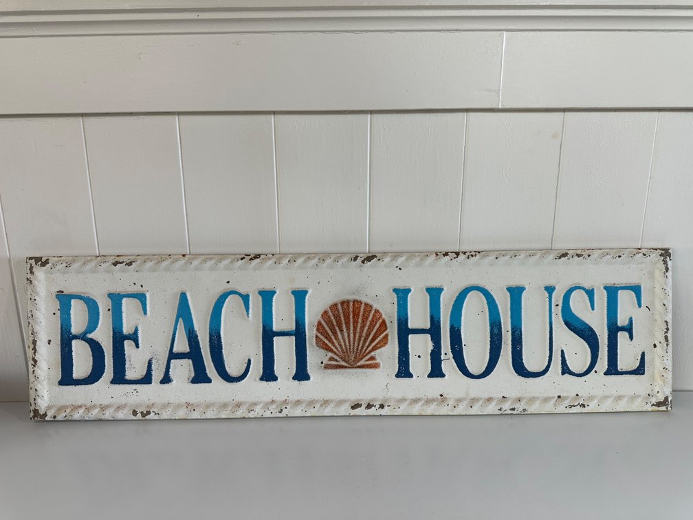 “Beach House” Metal Sign