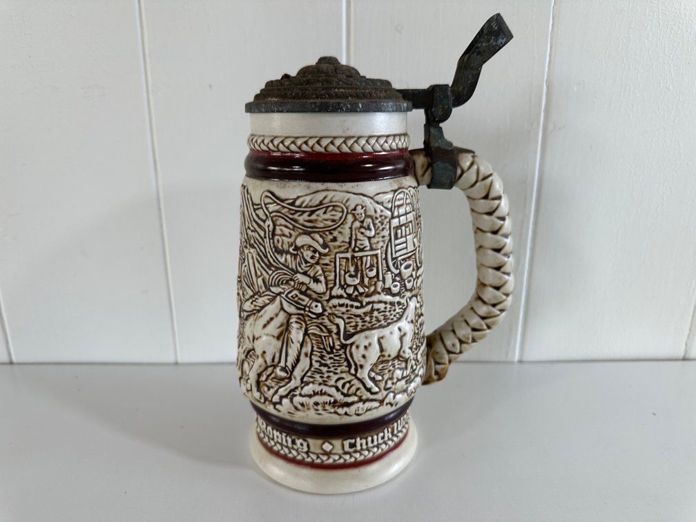 Collectible Avon Stein – Western Cowboy & Chuckwagon Scene