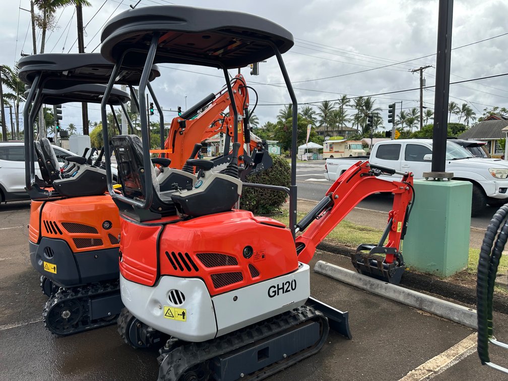 GH20 Mini Excavator *Boom Non-Operational