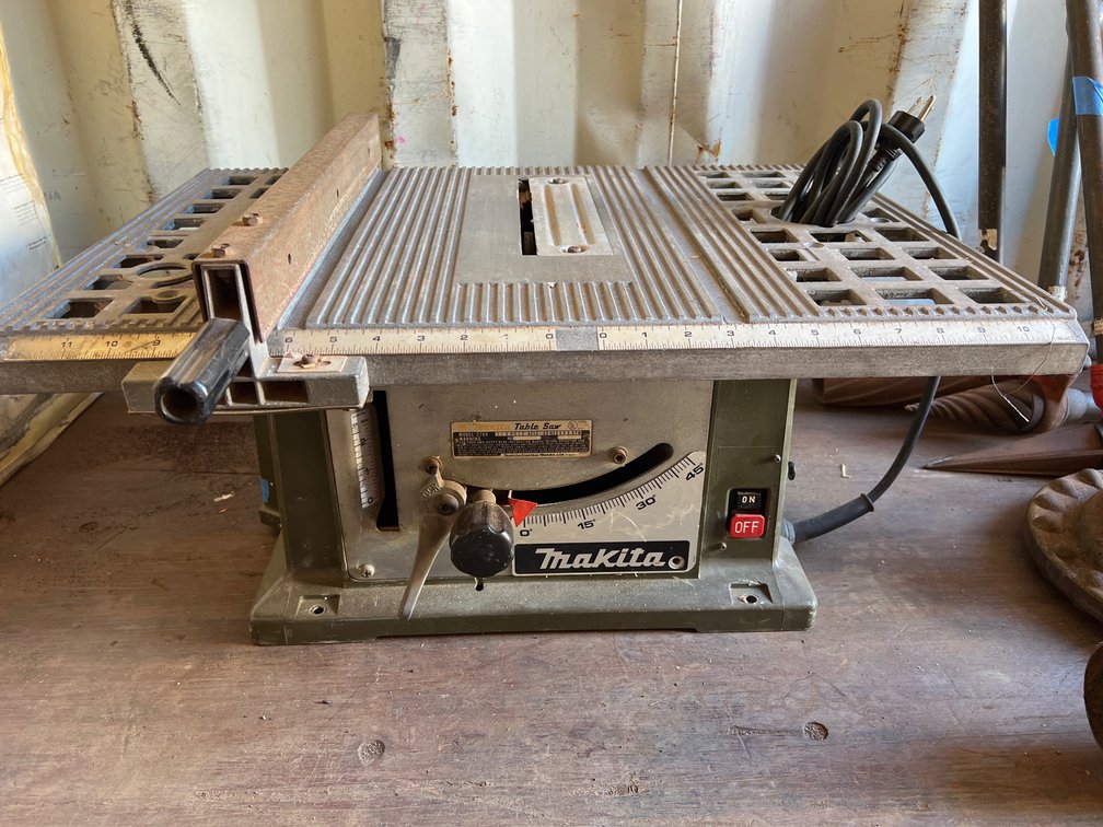 Makita table saw