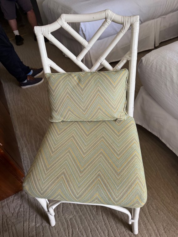 KBR dining chair x4